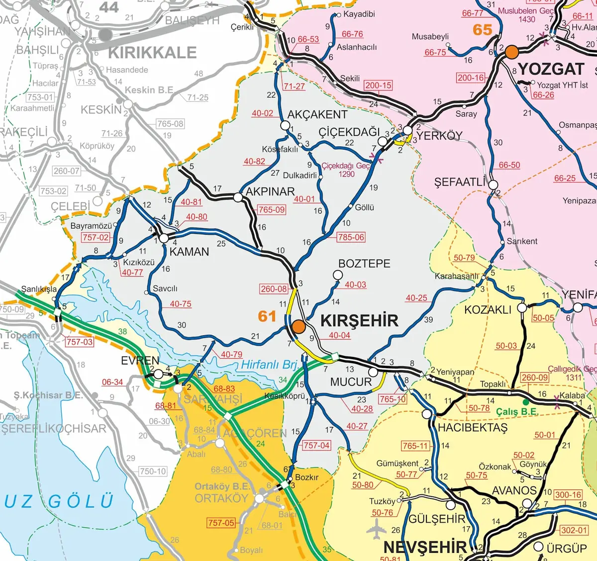 KGM trafik hacmi karayolu haritası: Kırşehir ili ve çevresi, mavi çizgiler devlet yolları, kırmızı yuvarlak içinde 61 numaralı il; yol üzerinde sayısal YOGT değerleri (40-53, 757-06, 50-79, 260-06 vb. format); Kirikkale, Aksaray, Nevsehir ve Yozgat komşu iller haritada görünmektedir